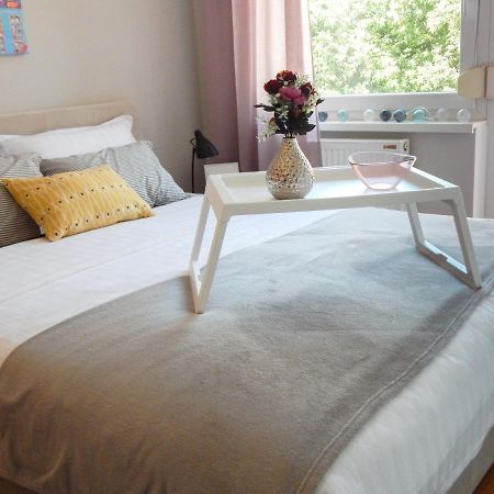 Quiet Center Apartment Sremska Mitrovica Bagian luar foto