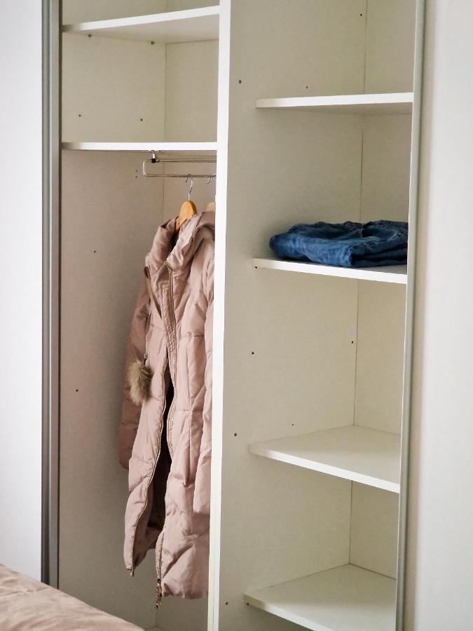 Quiet Center Apartment Sremska Mitrovica Bagian luar foto